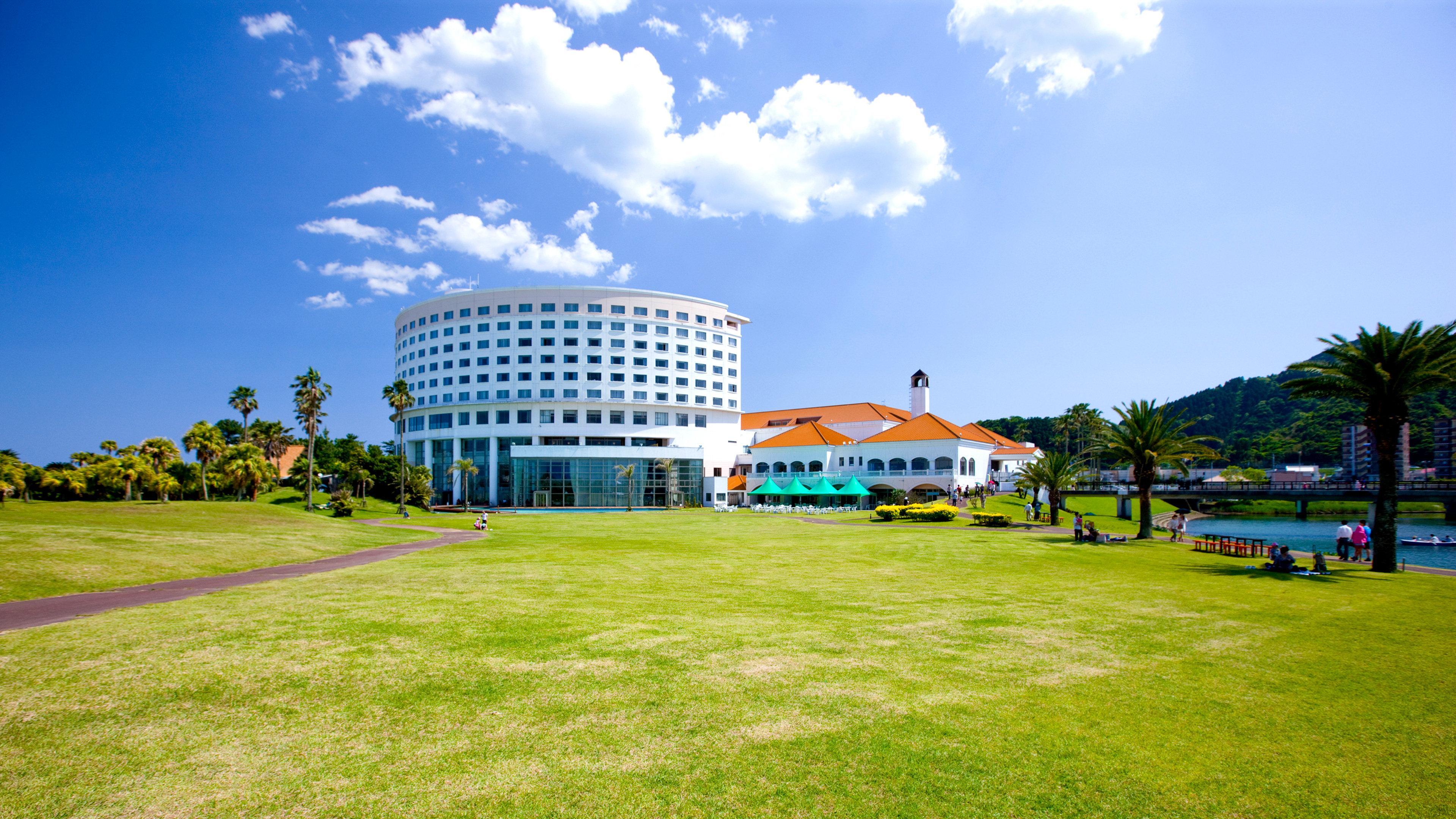 Ana Holiday Inn Resort Miyazaki By Ihg Екстериор снимка