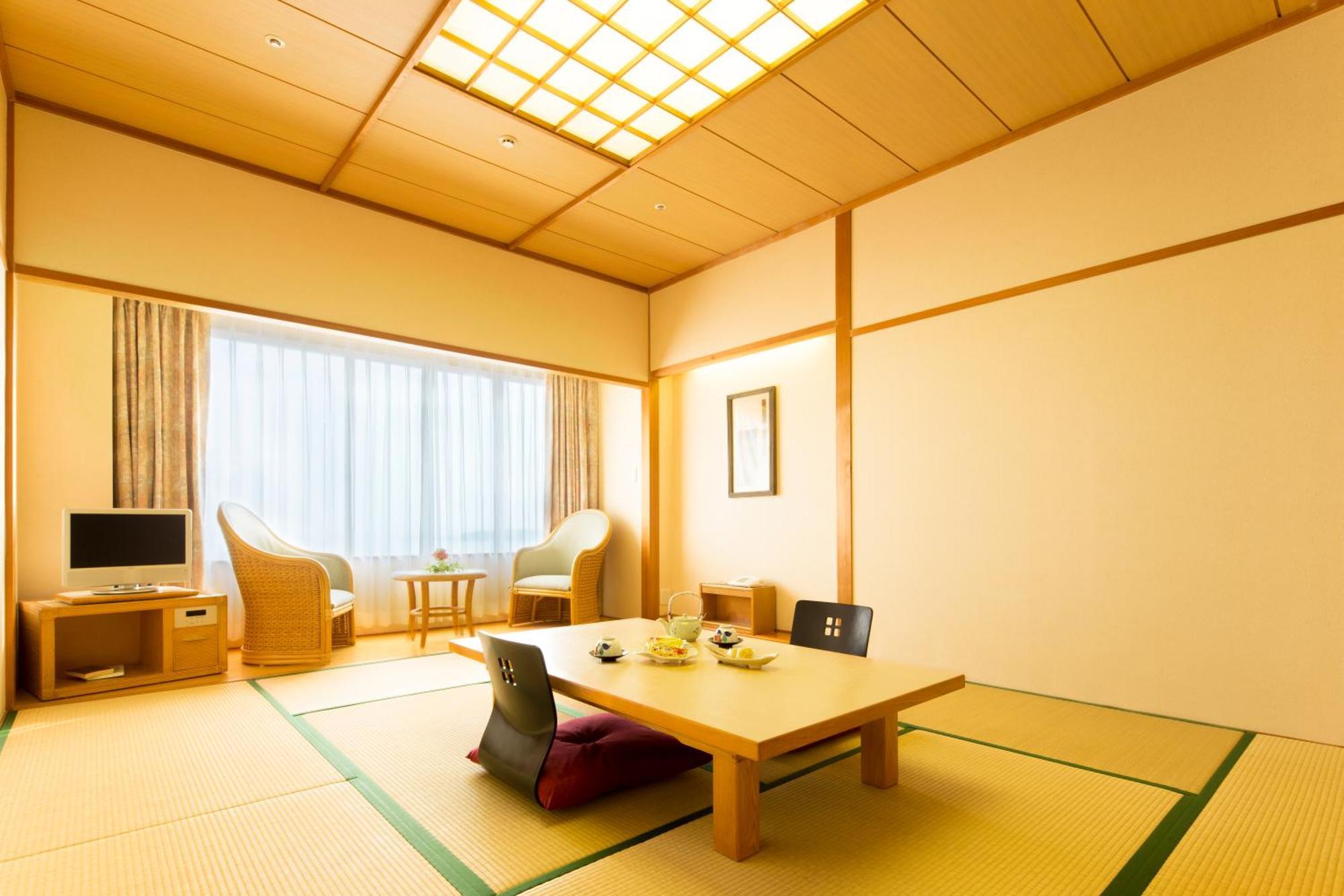 Ana Holiday Inn Resort Miyazaki By Ihg Екстериор снимка